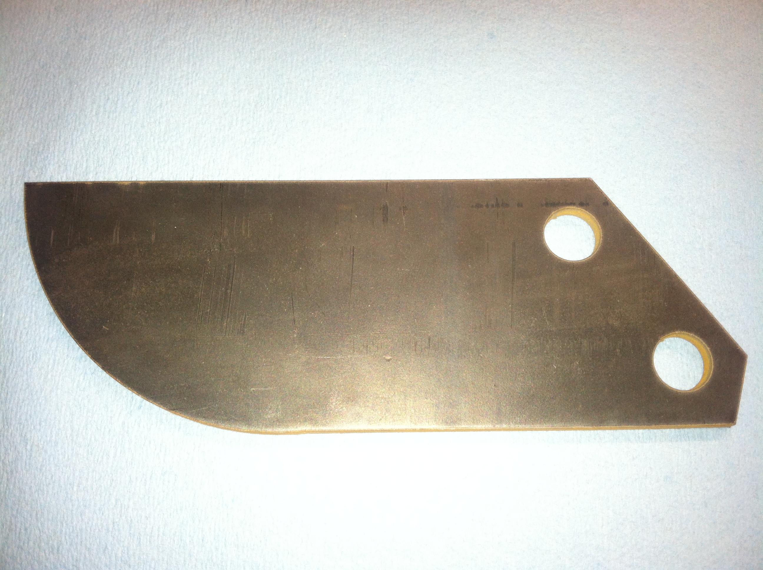 Gold/bronze looking blade