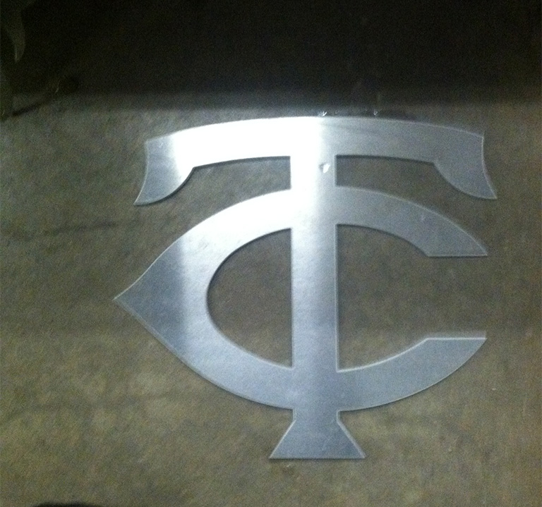 Cutout of the Twins Logo