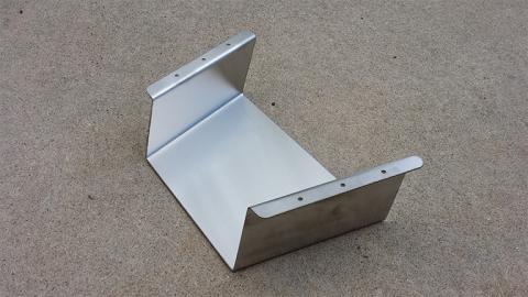 Full view of service tray; commonly used in store displays